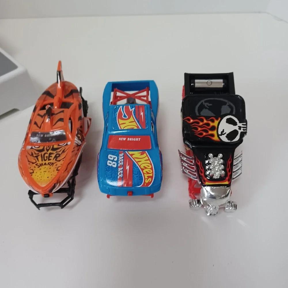 Hot Wheels LOT Monster‎ Trucks 12